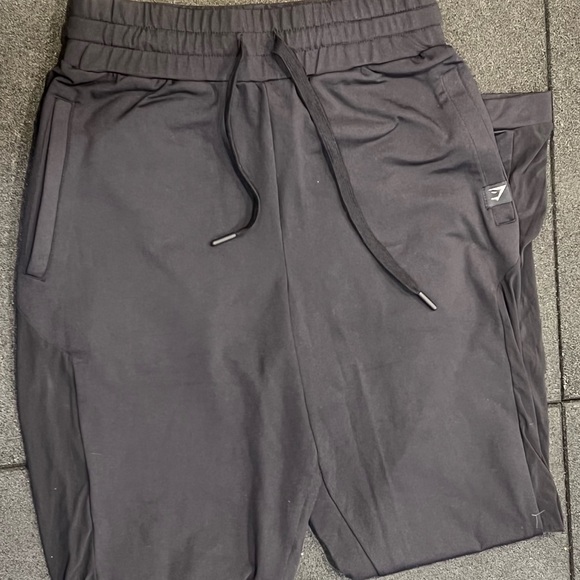 Gymshark Aura Joggers - Black - Small - Picture 4 of 10